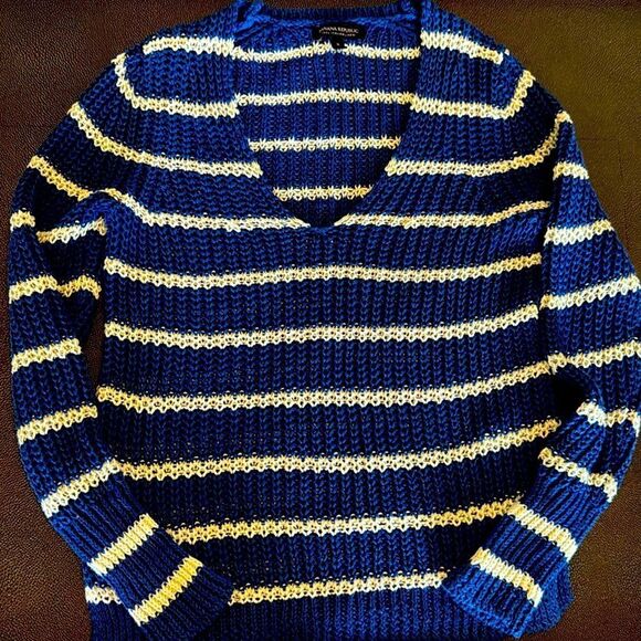 Banana Republic Italian Linen Chunky V-neck Sweater size small - Picture 1 of 8